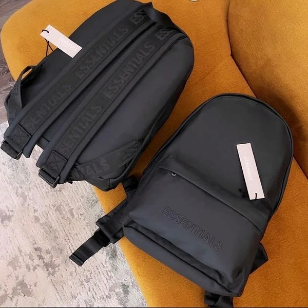 ESSENTIALS 3D Urban College Laptop Backpack