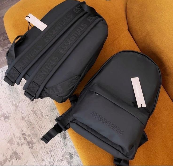 ESSENTIALS 3D Urban College Laptop Backpack