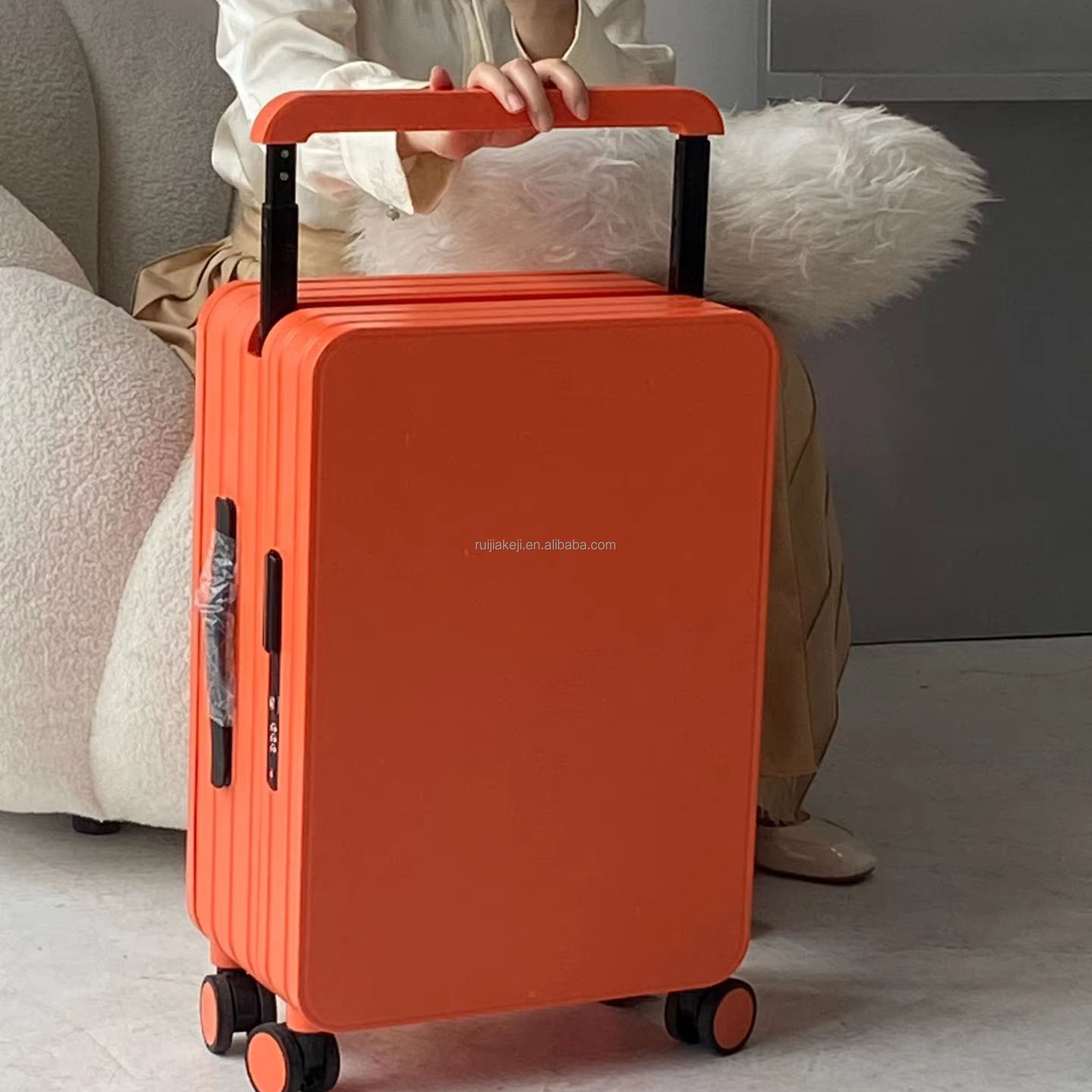 Wide Handle PC Hard Case Luggage – Durable Travel Trolley Suitcase